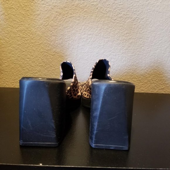 Womens Andiamo Leopard Sandal High Heel Shoe Size 10 Leopard Print Sandal - Picture 8 of 8